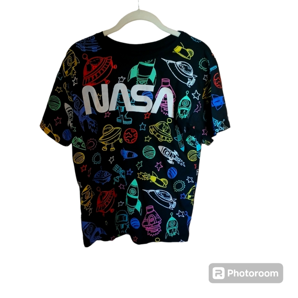 NASA Youth Space Graphic T Shirt Size XL